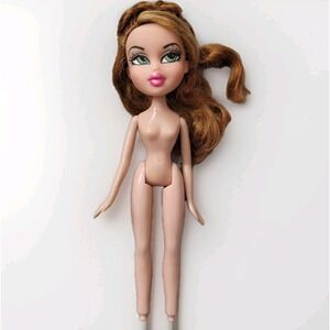 VINTAGE Bratz Girl Doll MEYGAN 1st Edition - No Shoes Very Rare! Redhead